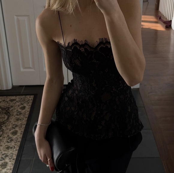 Helsa The Forever Audrey Lace Camisole - Picture 4 of 14